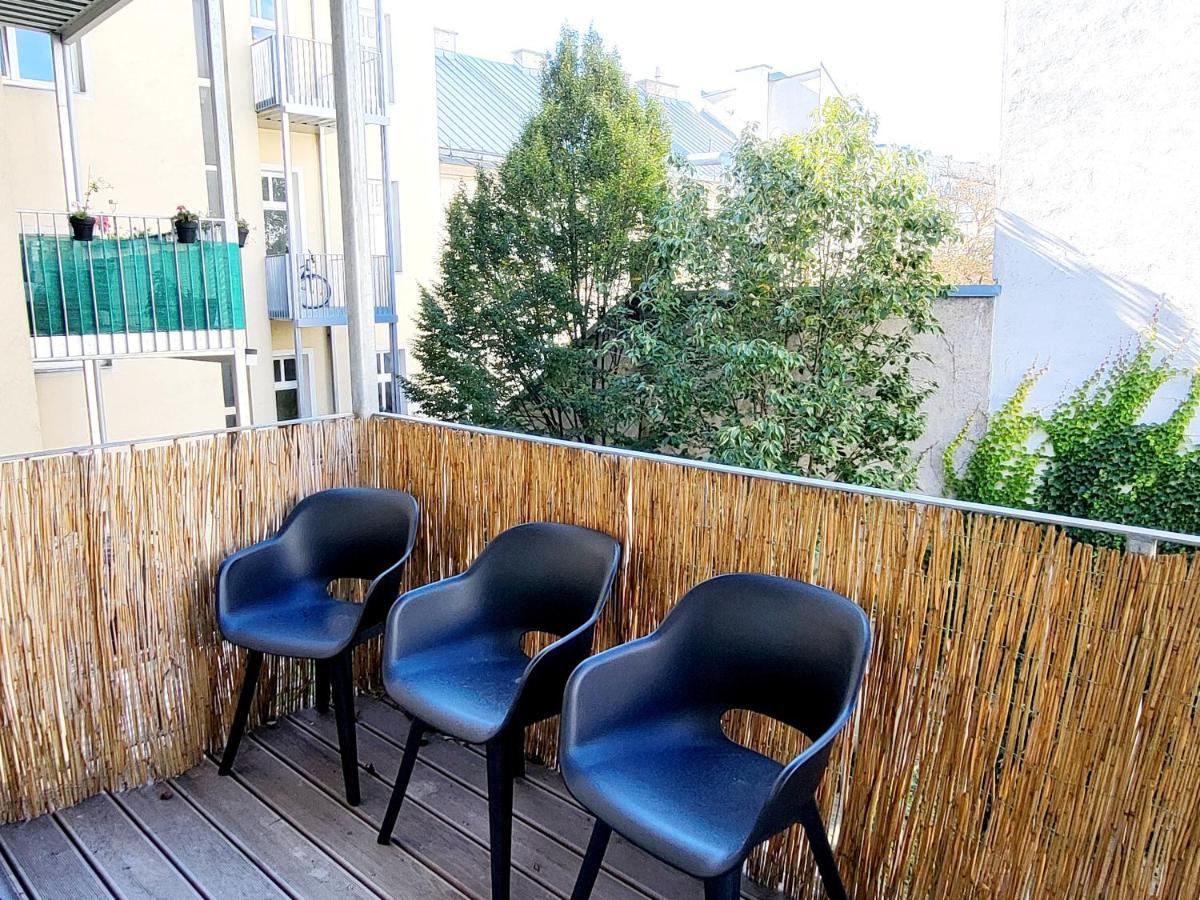 Sunny Apartment With 1 Balcony เวียนนา ภายนอก รูปภาพ